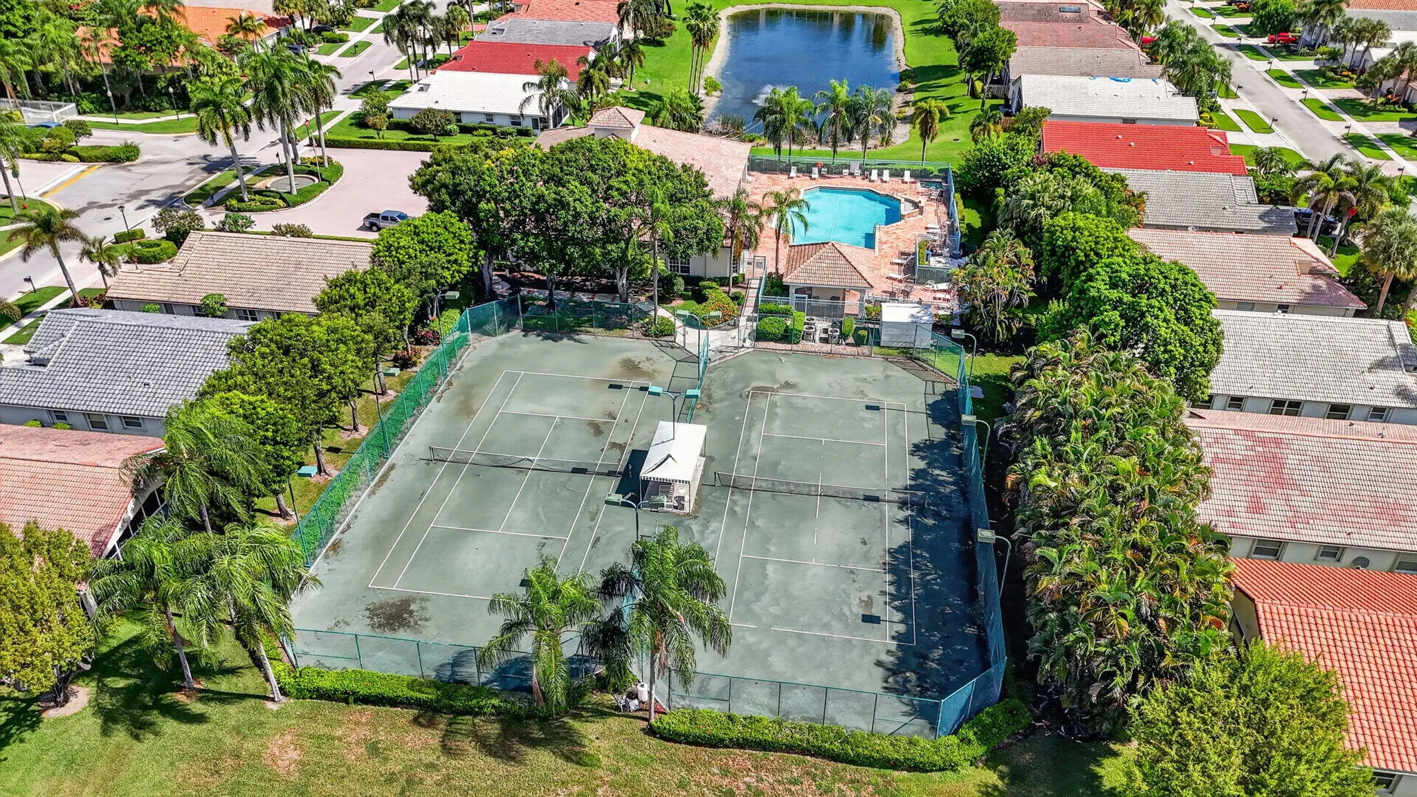 community tennis courts