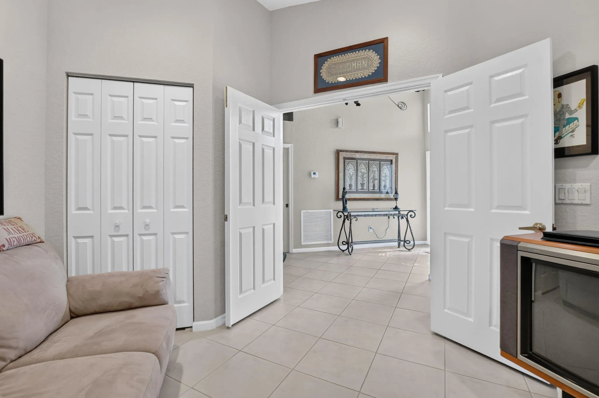 3rd bedroom/den