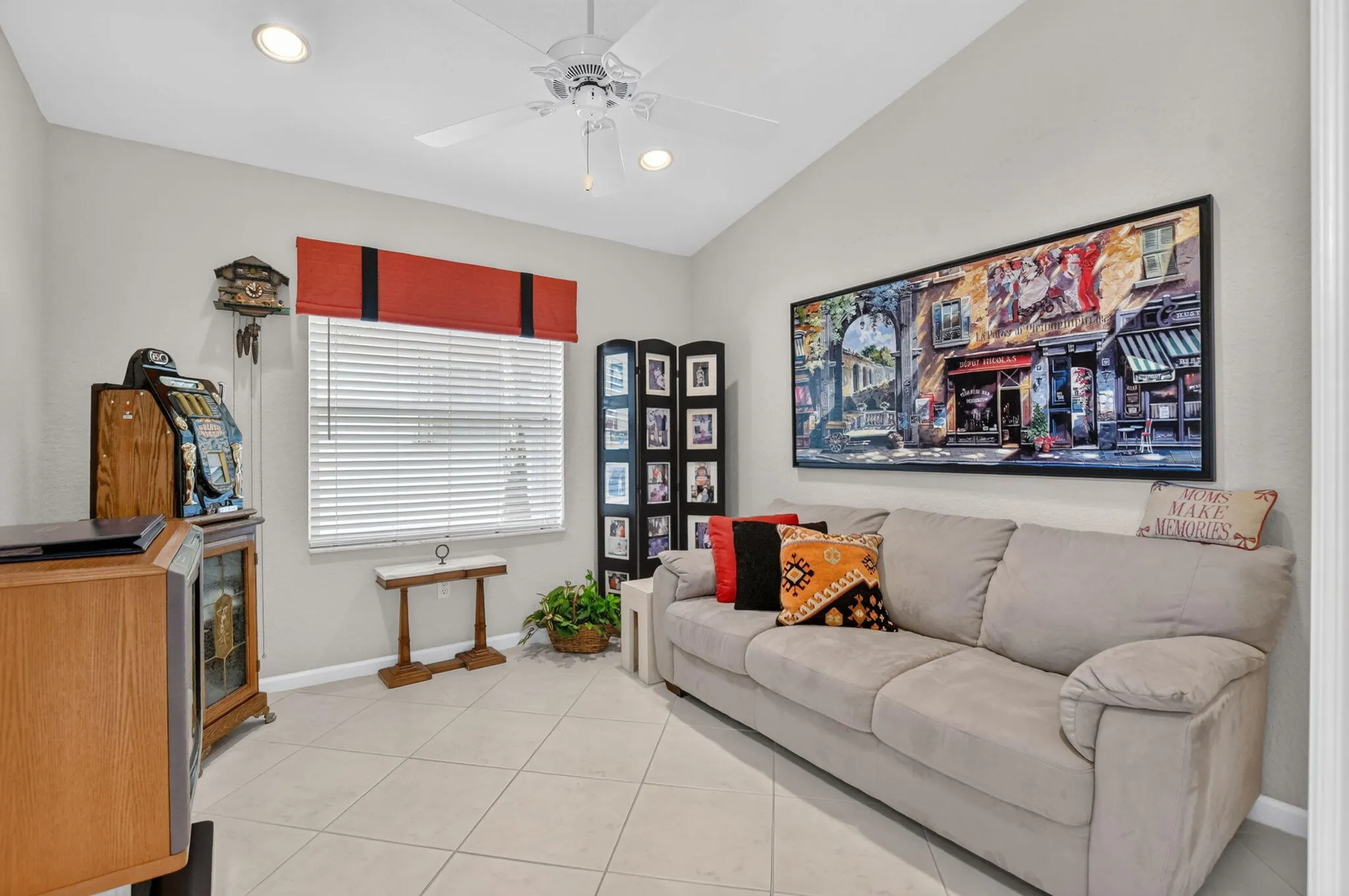 3rd bedroom/den