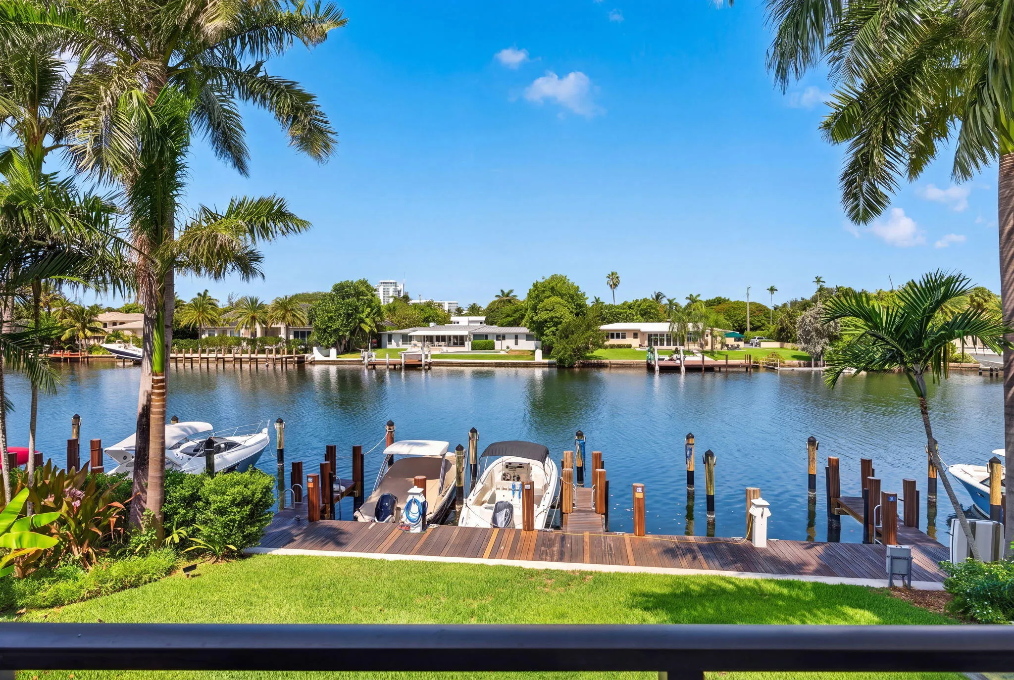 back area on intracoastal