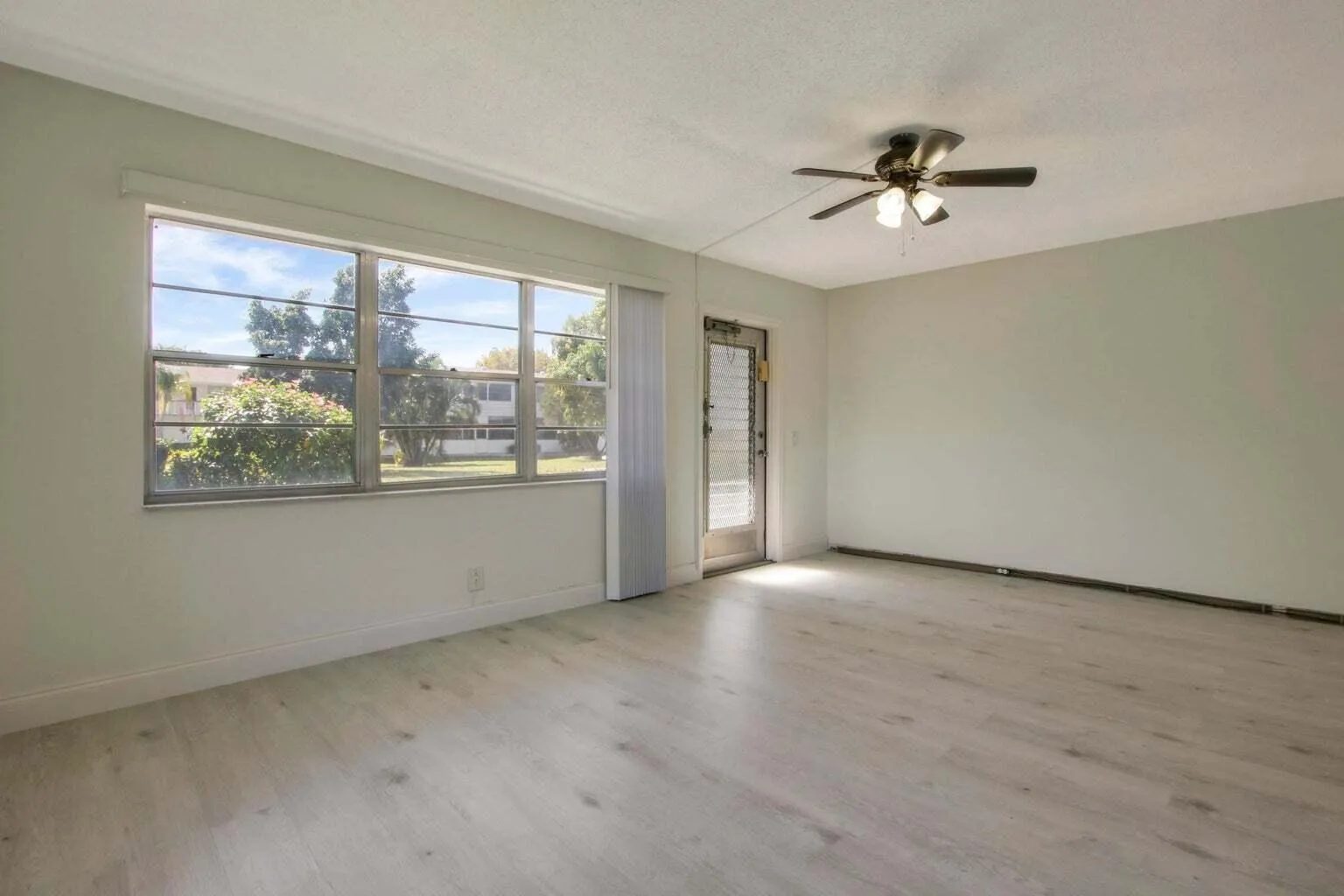 living room 4