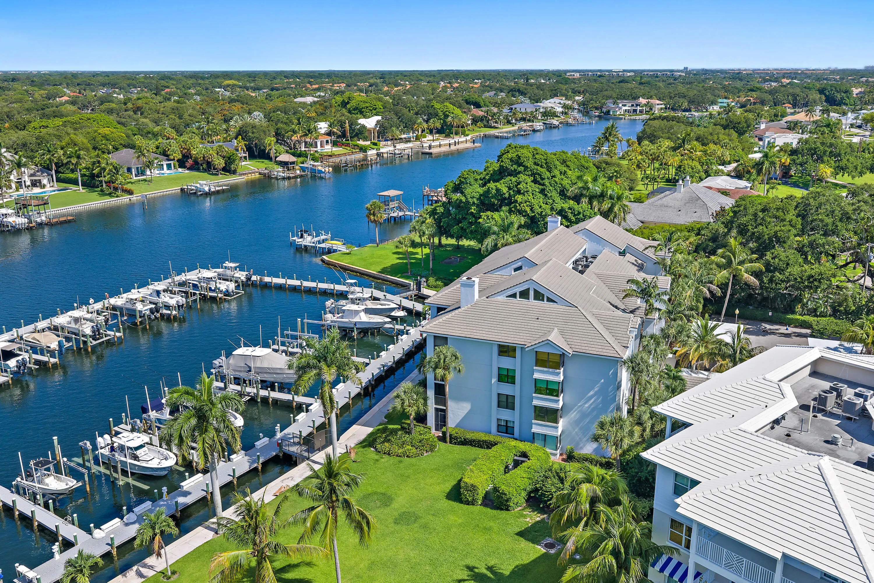 004-542BayColonyDrN-JunoBeach-FULL