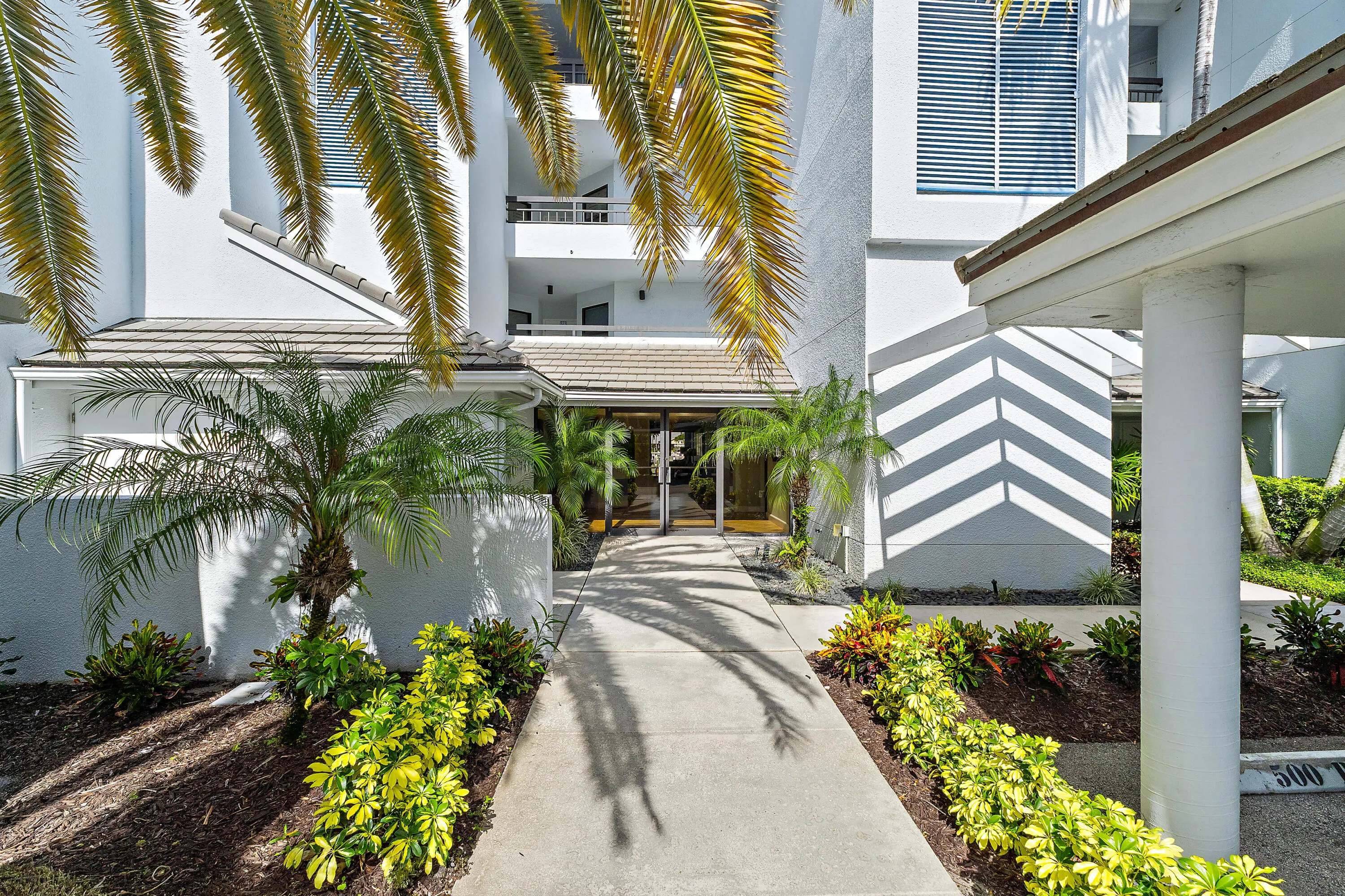 020-542BayColonyDrN-JunoBeach-FULL