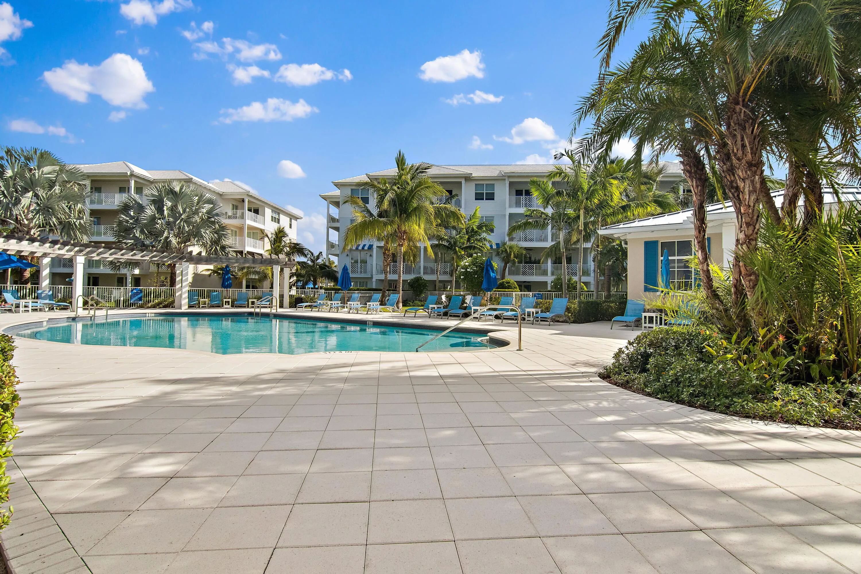 063-542BayColonyDrN-JunoBeach-FULL