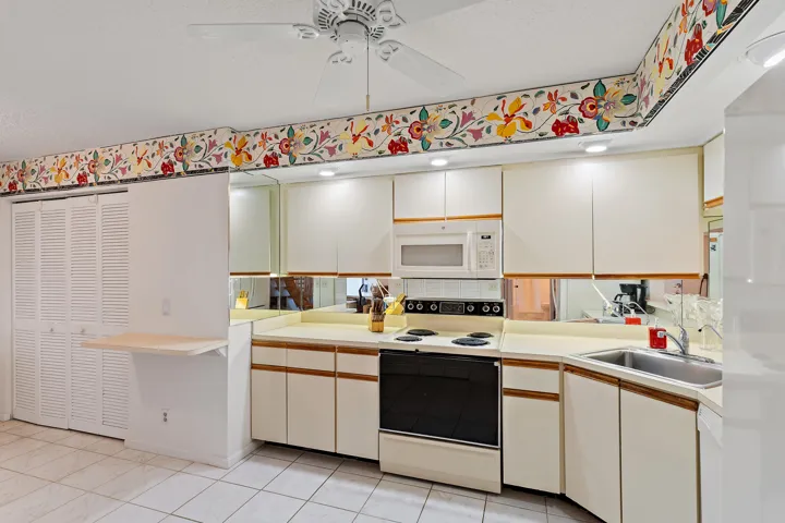 Eat in Kitchen