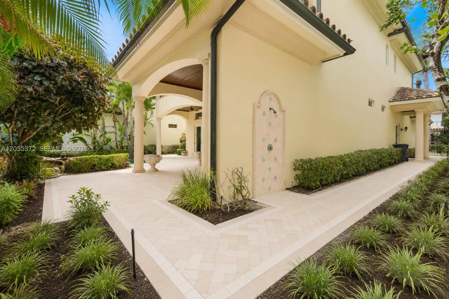 Property photo 144