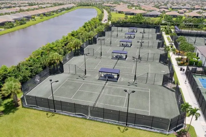 Tennis