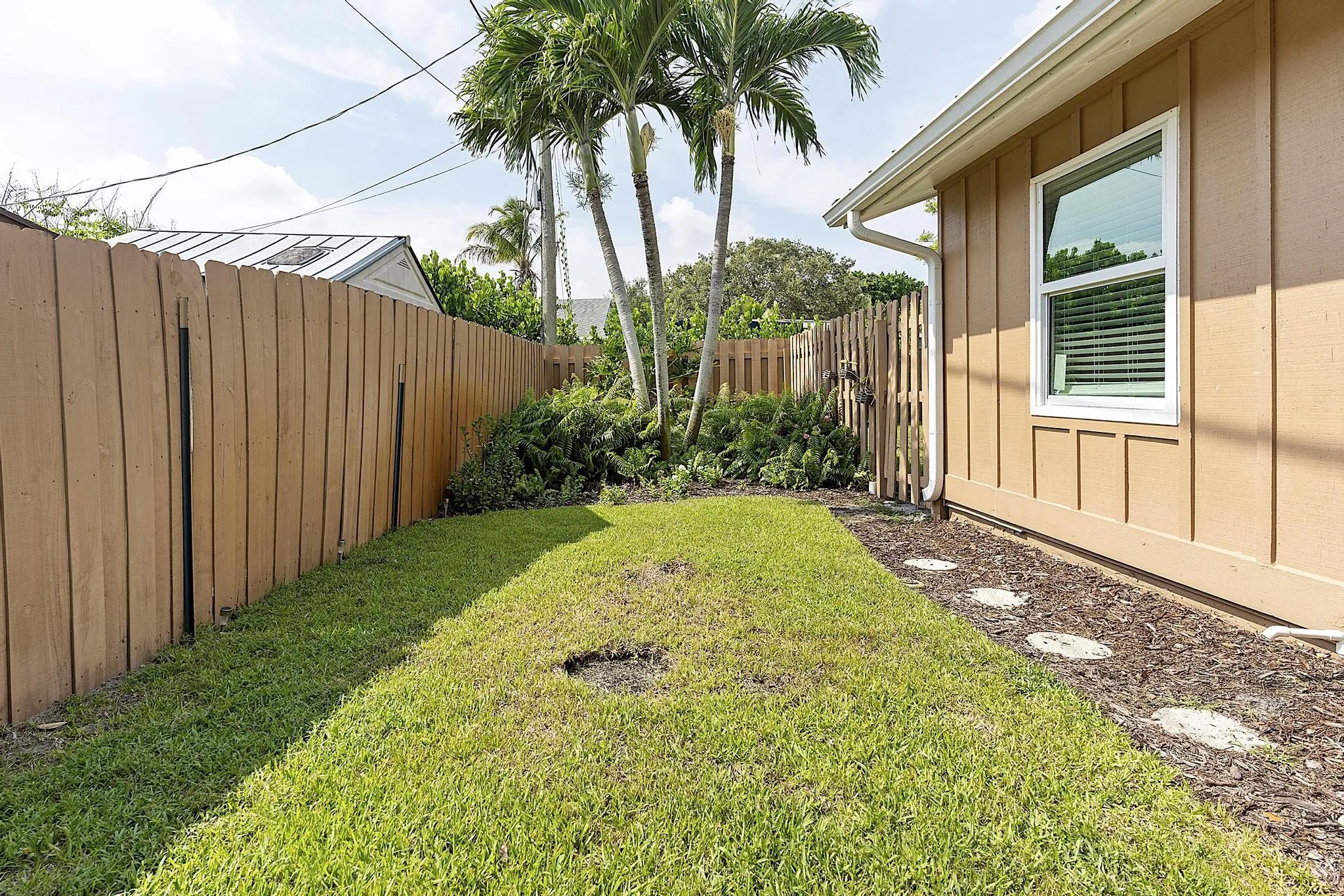 119 W Norfolk Rd, Jupiter, FL 33469 - -