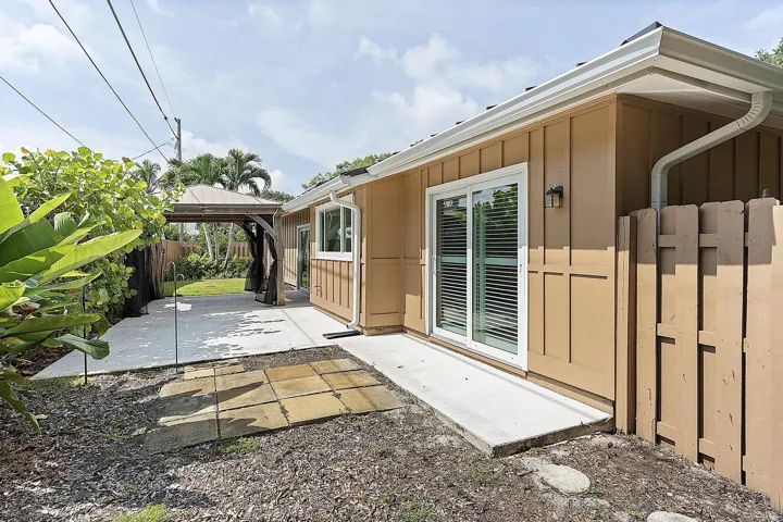 119 W Norfolk Rd, Jupiter, FL 33469 - -
