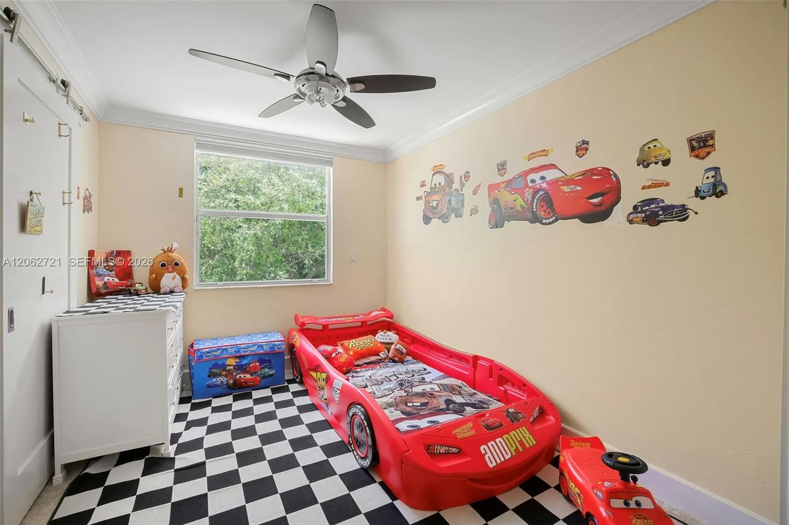 In master separate sitting room
