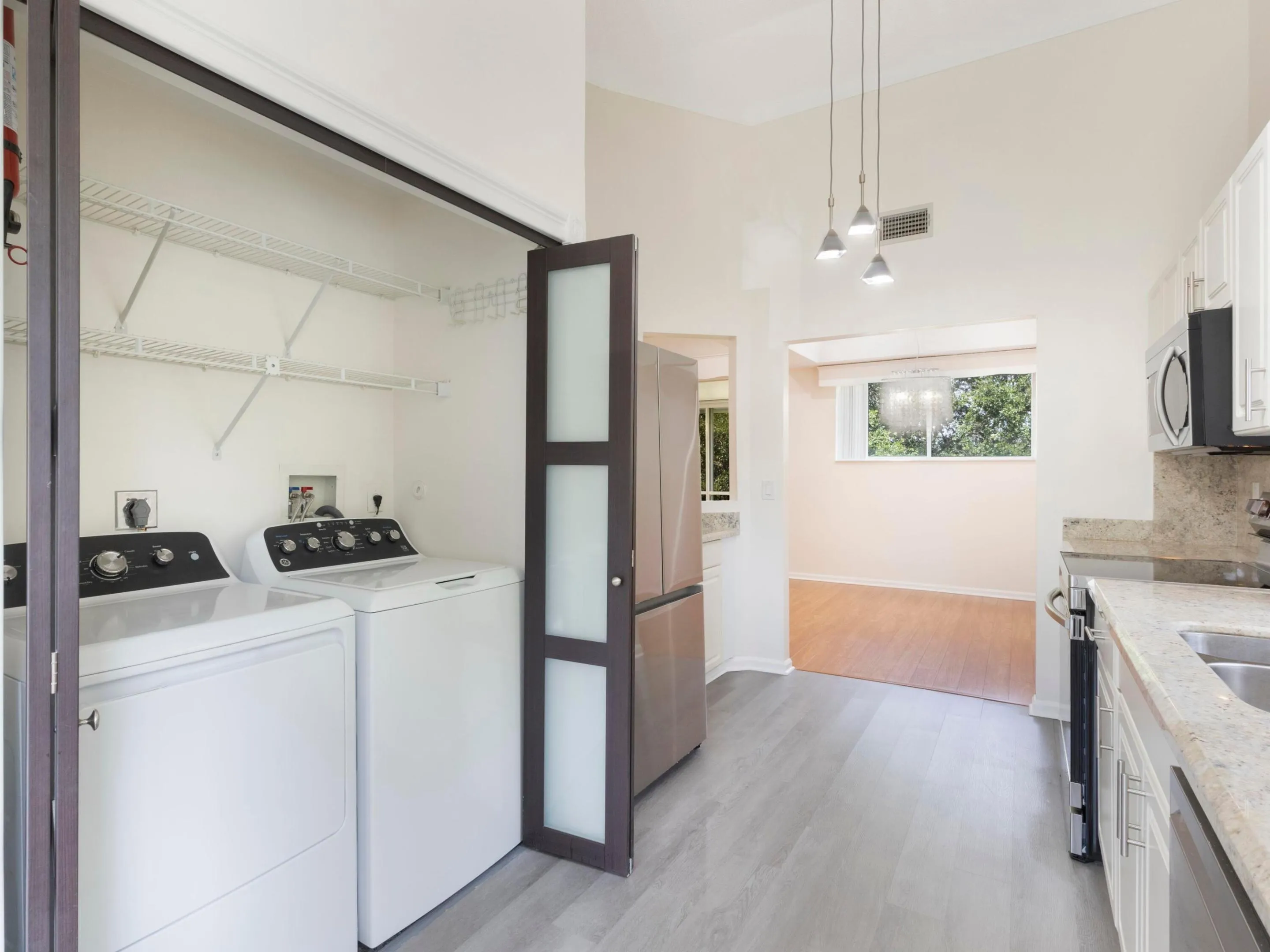 Kitchen Laundry