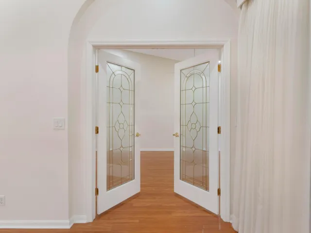 Primary Bedroom Entry