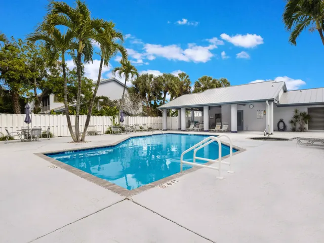 Clubhouse Pool 1