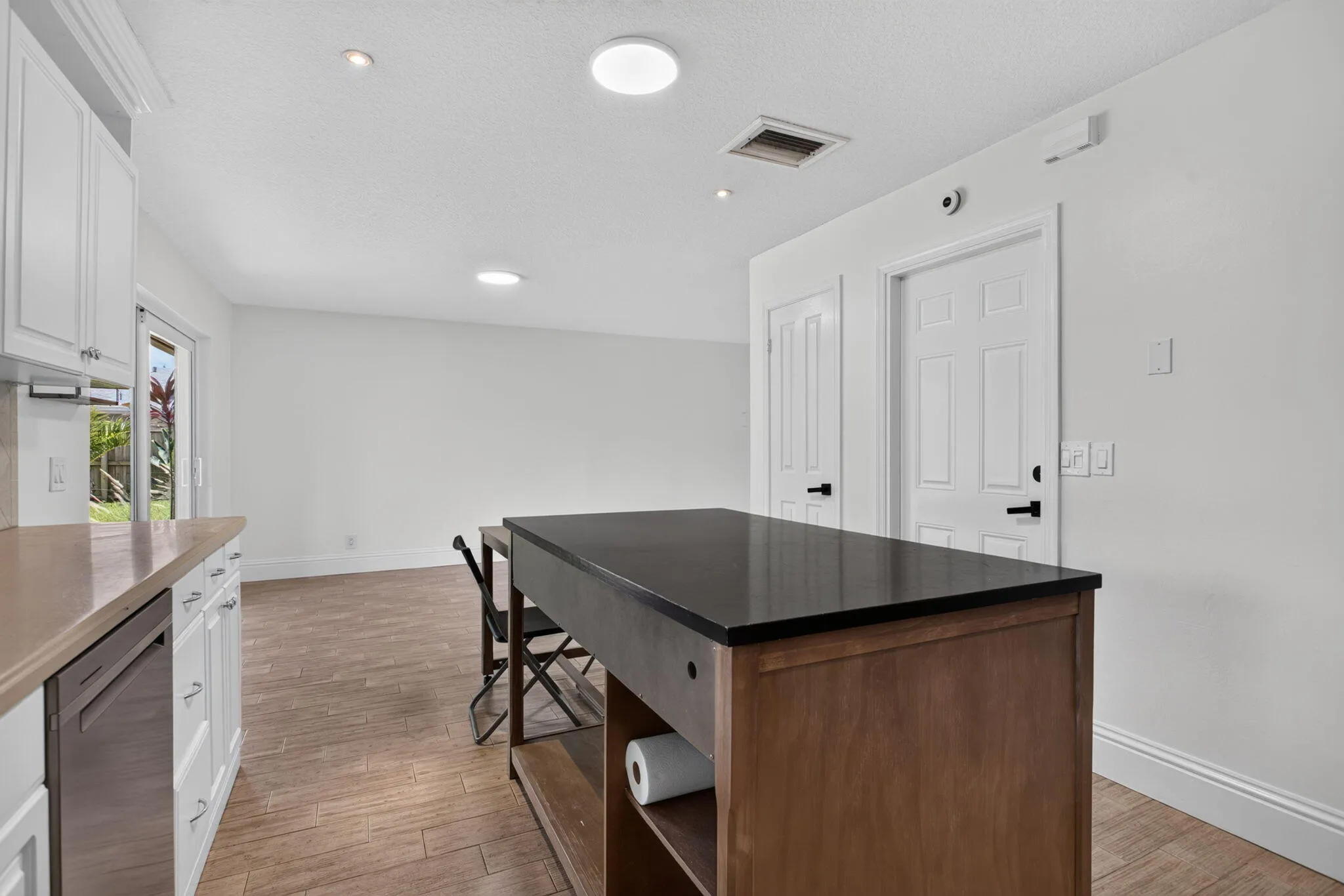 27-web-or-mls-6410-4012