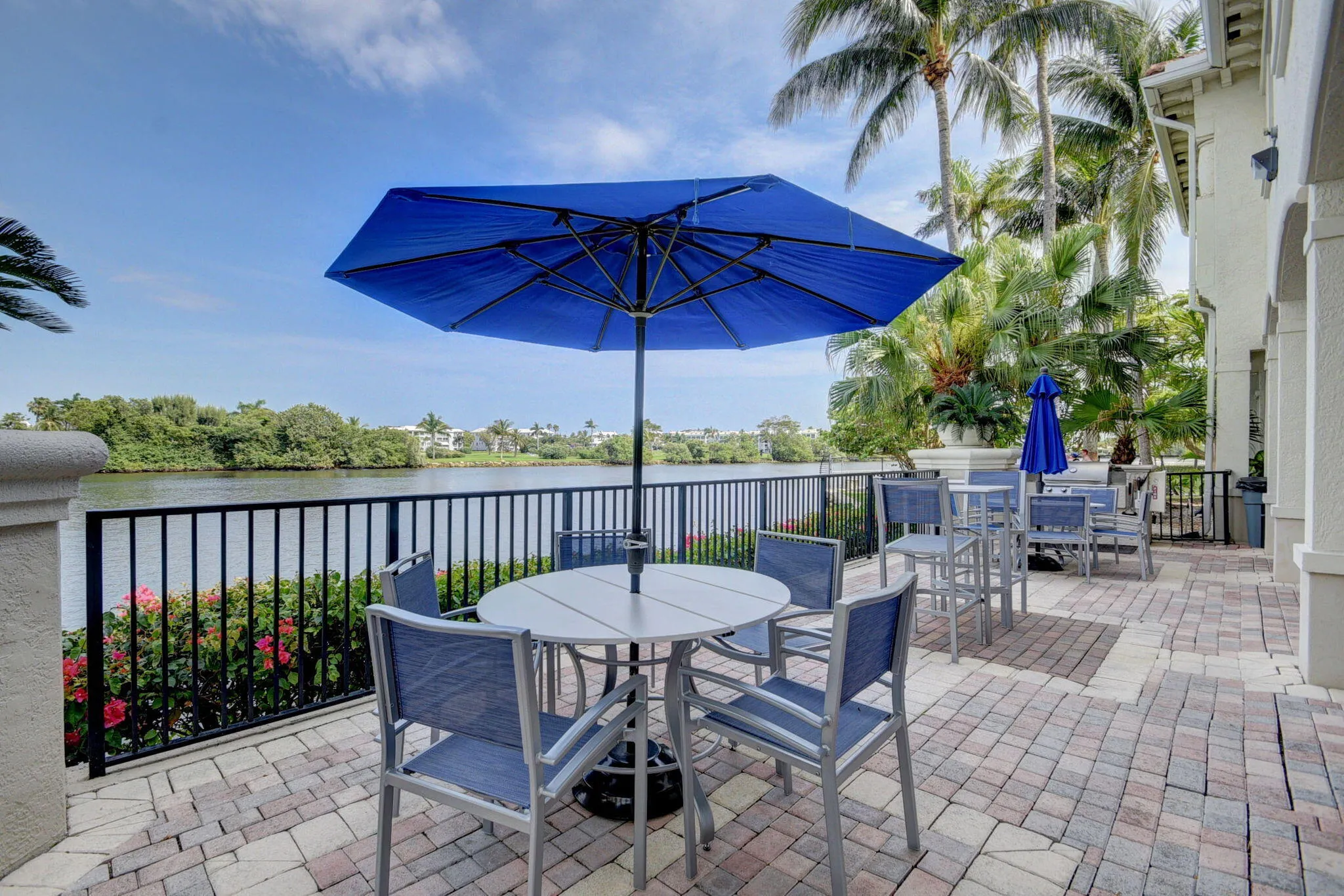 48-web-or-mls-08_amenities (8)