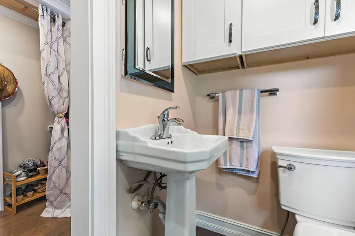 Bathroom #2