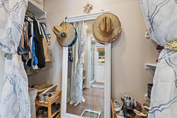 Closet
