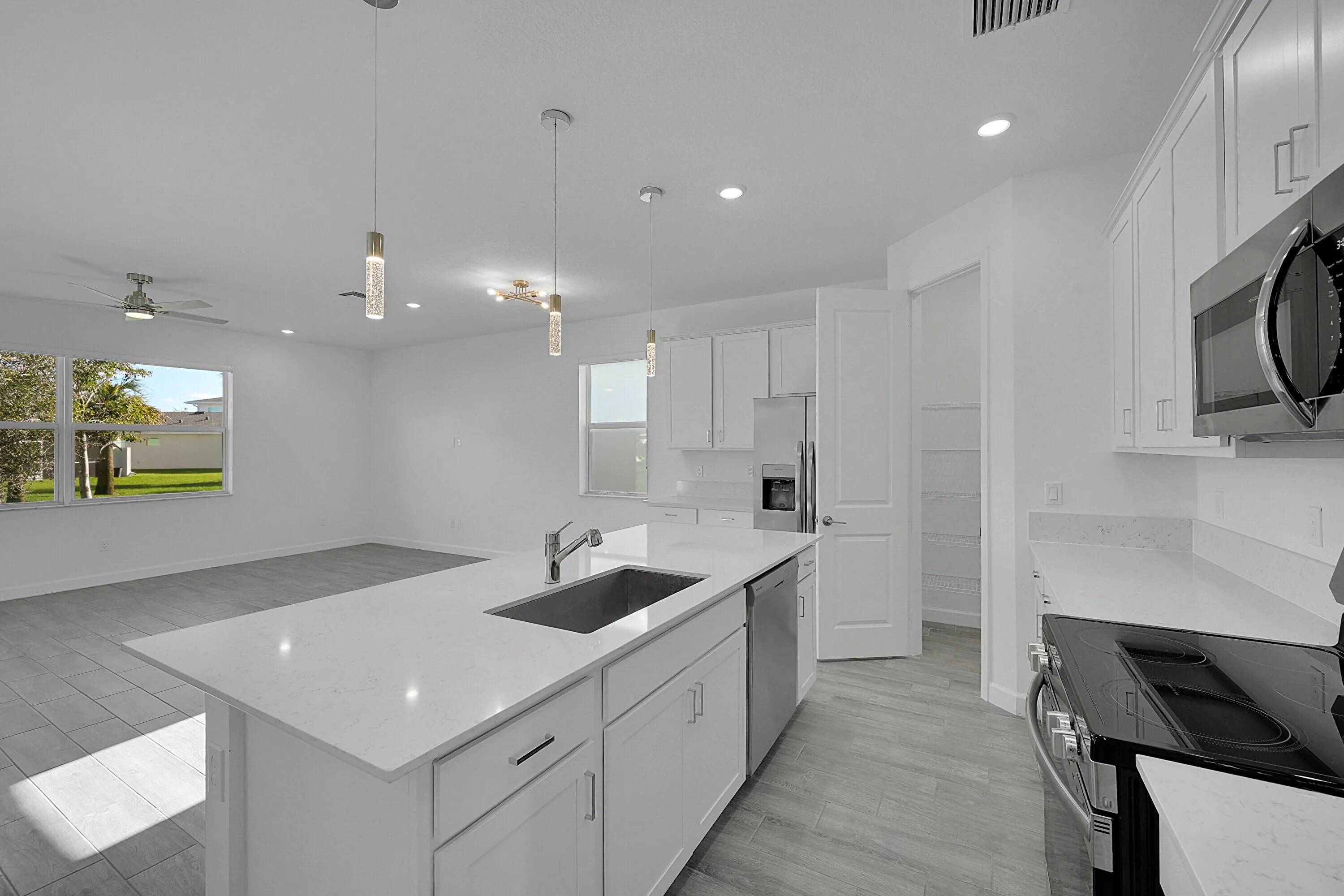 5742 Graceful Way