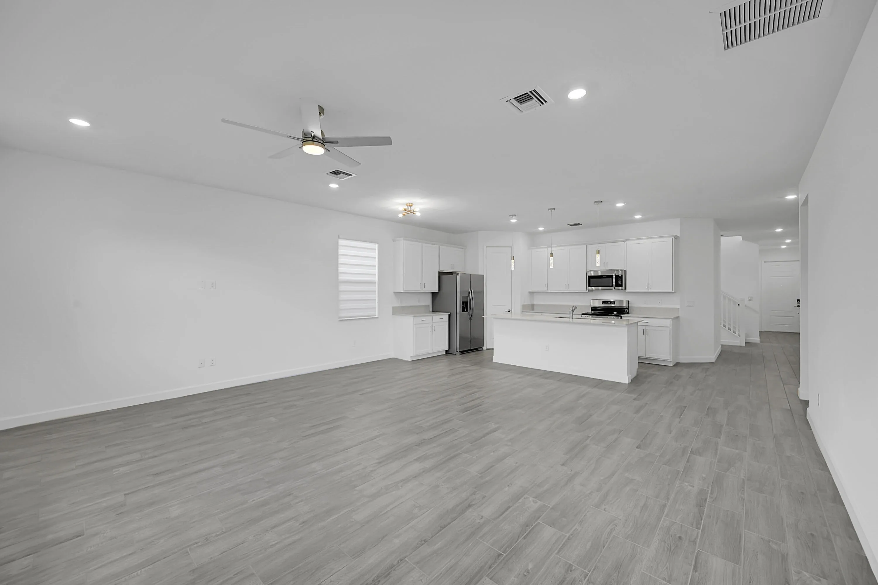 5742 Graceful Way