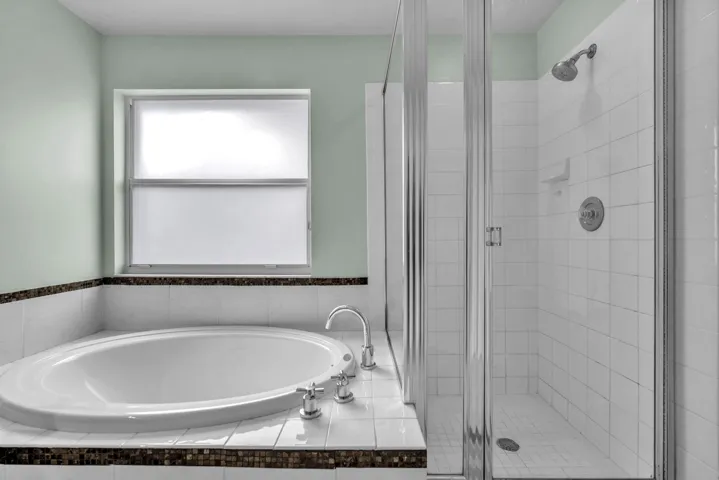 Soaking tub and shower