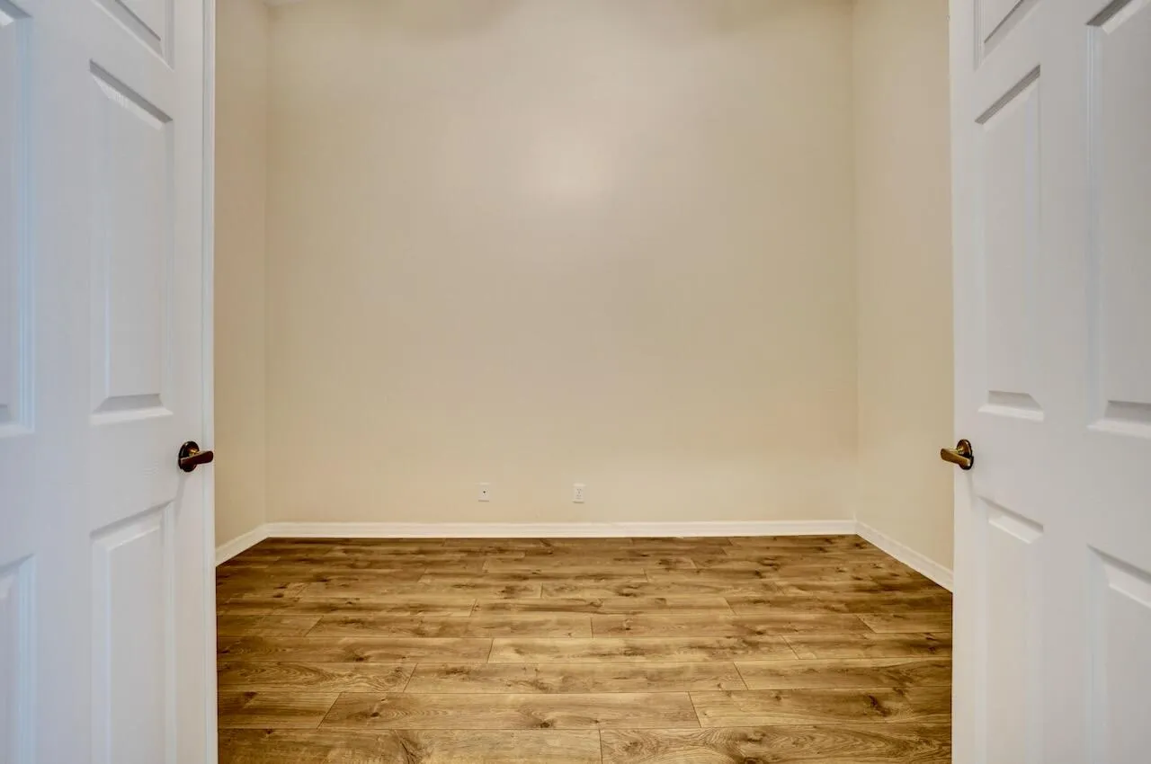 8375 Logia Circle - 36