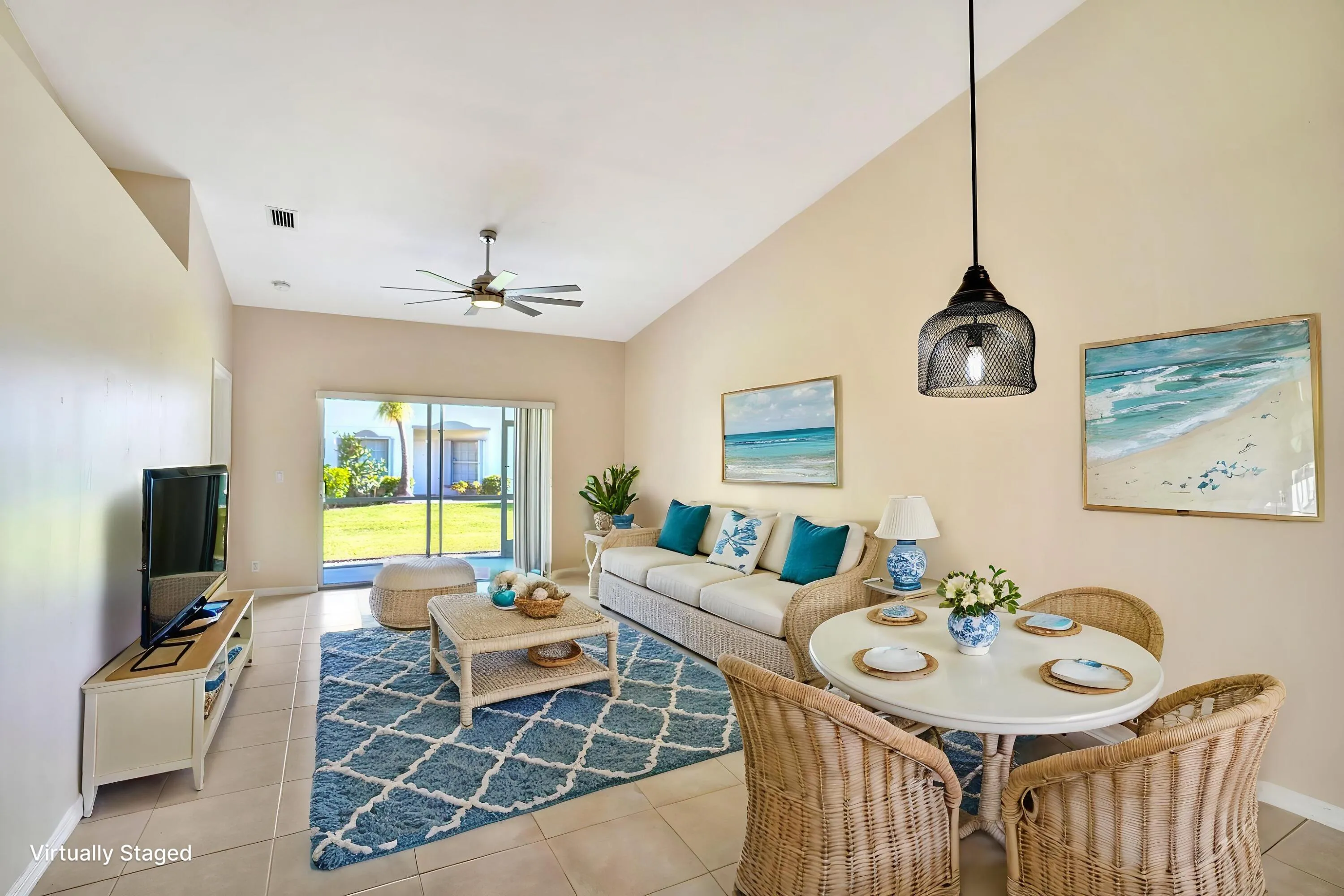 8375-Logia-Circle-31 - Living Room - Coa