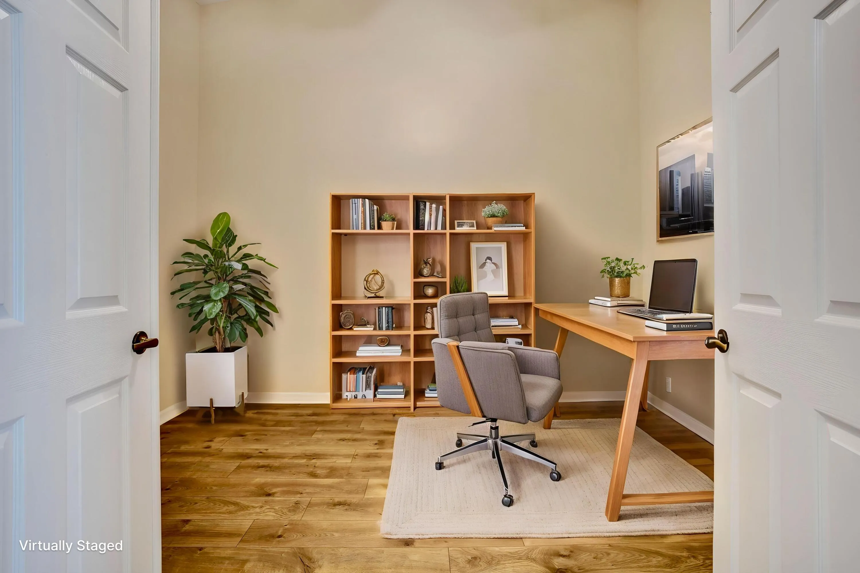 8375-Logia-Circle-36 - Home Office - Sta