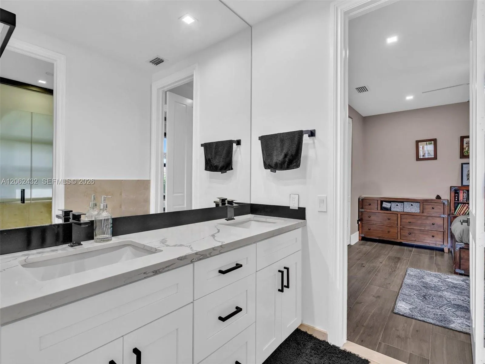 Property photo 81