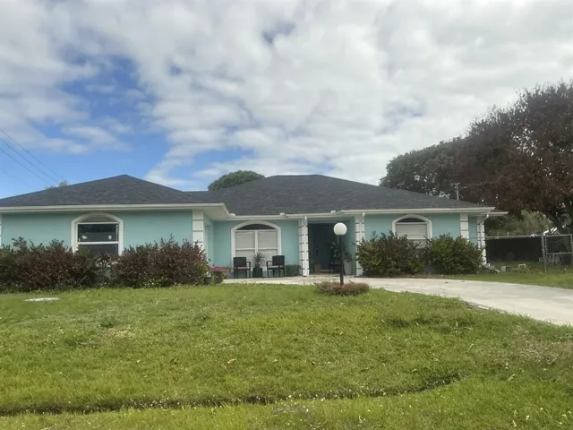 2961 SE Lander Ave Street Photo
