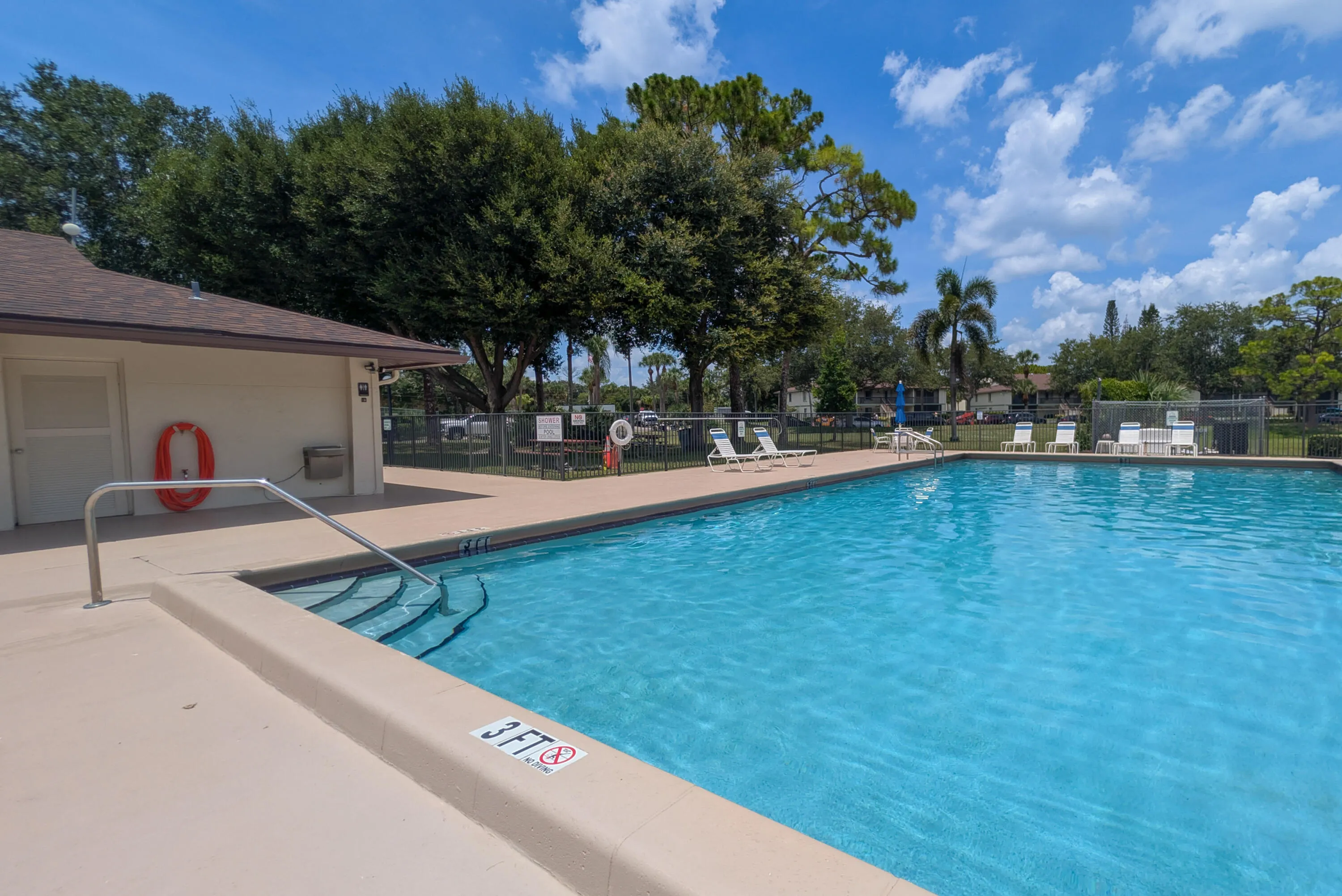 6446 Chasewood Dr_Large-34