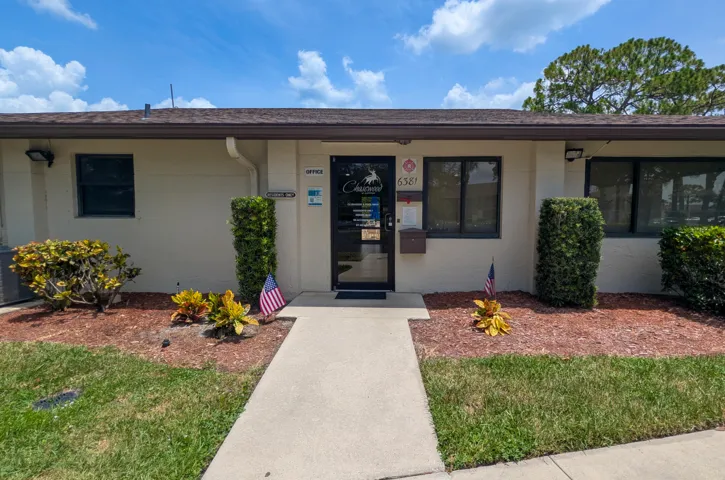 6446 Chasewood Dr_Large-31