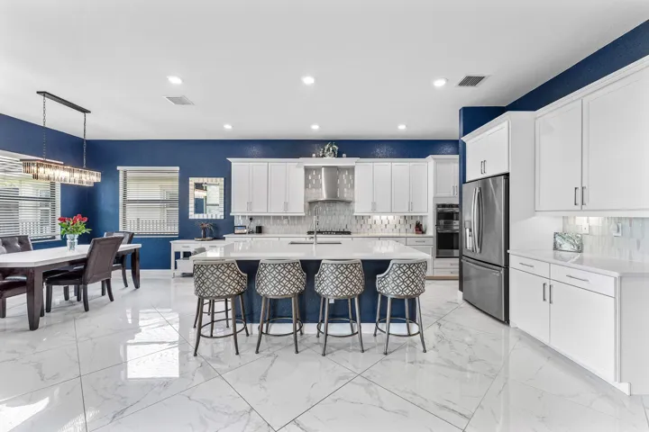 KITCHEN | BREAKFAST