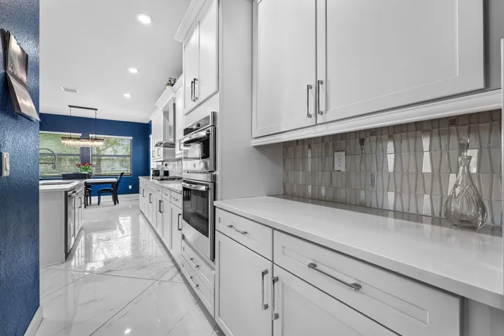 BUTLER'S PANTRY