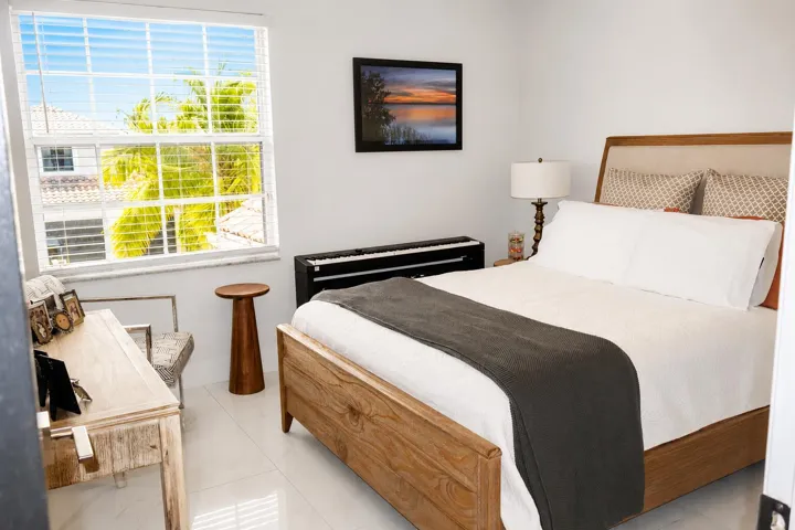 bed 3