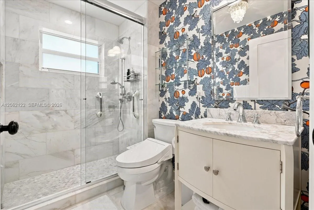 Photo 30