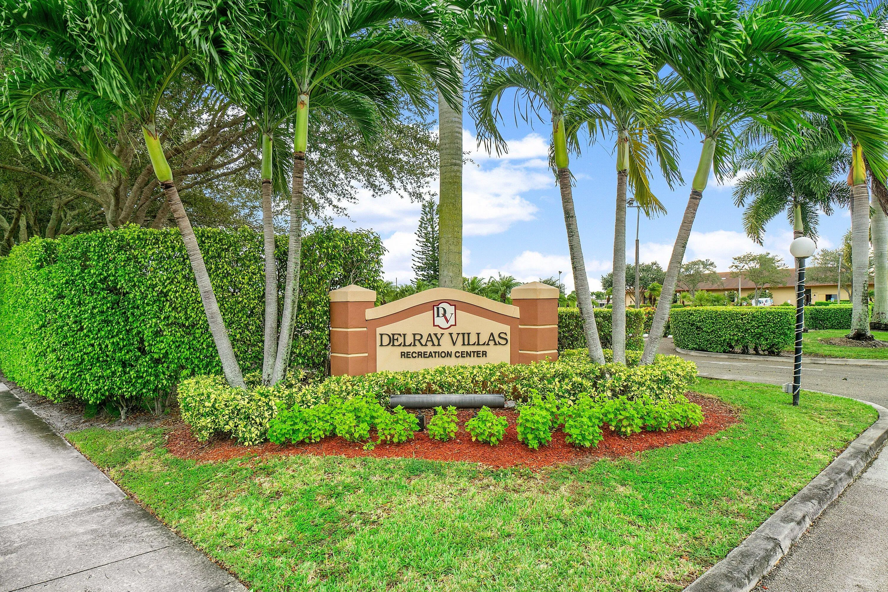 040-14595LucyDrive-DelrayBeach-FL-33484-