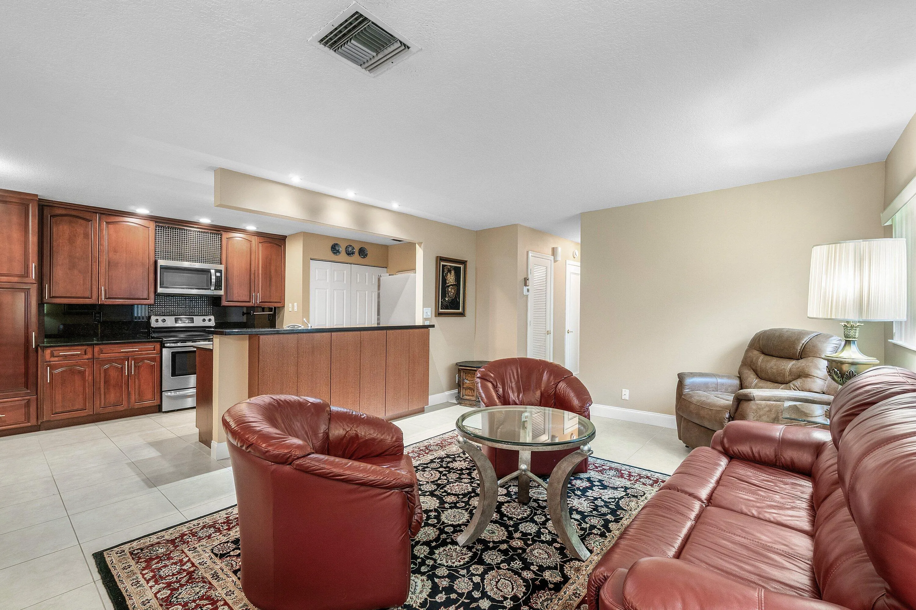 017-14595LucyDrive-DelrayBeach-FL-33484-