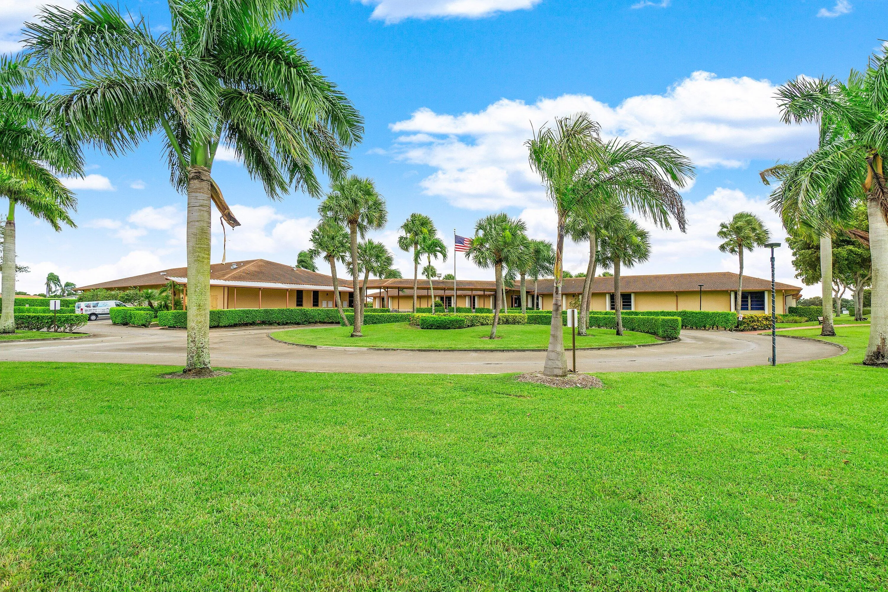 039-14595LucyDrive-DelrayBeach-FL-33484-