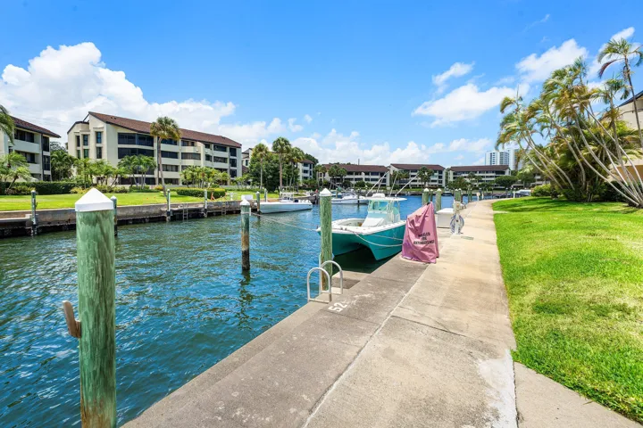 057-1125MarineWayEast-J3L-NorthPalmBeach