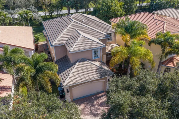 11394 Millpond Greens Dr - 52.jpg-SMALL