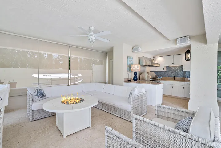 410 Old Towne Ln-37
