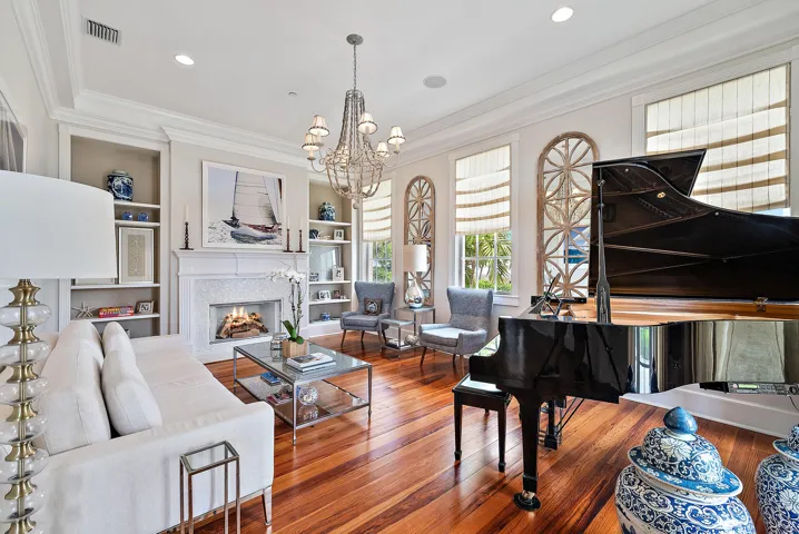 410 Old Towne Ln-3