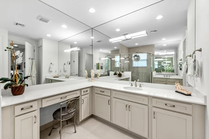 Spacious Master Bathroom
