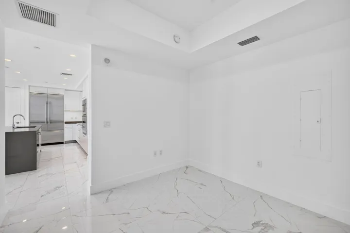 21-web-or-mls-699A7883