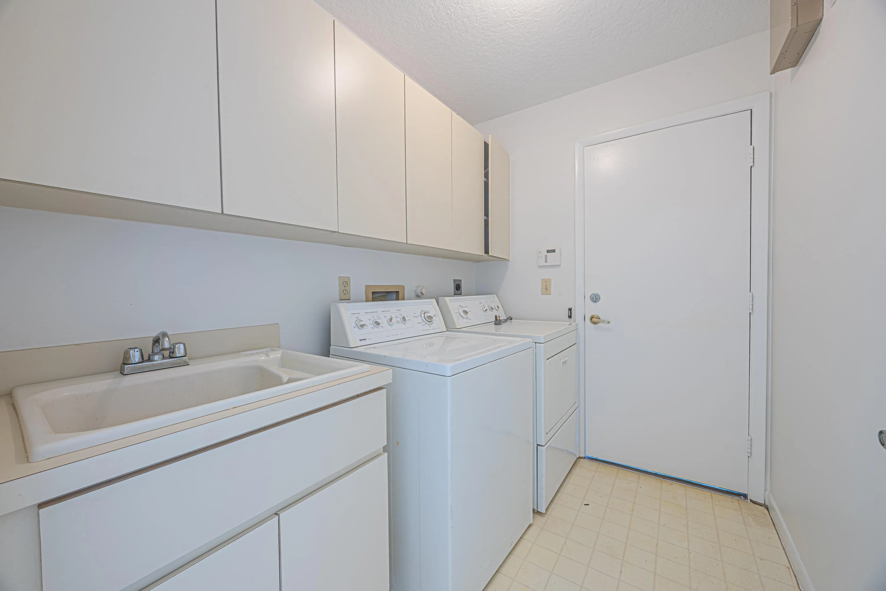 L/Room