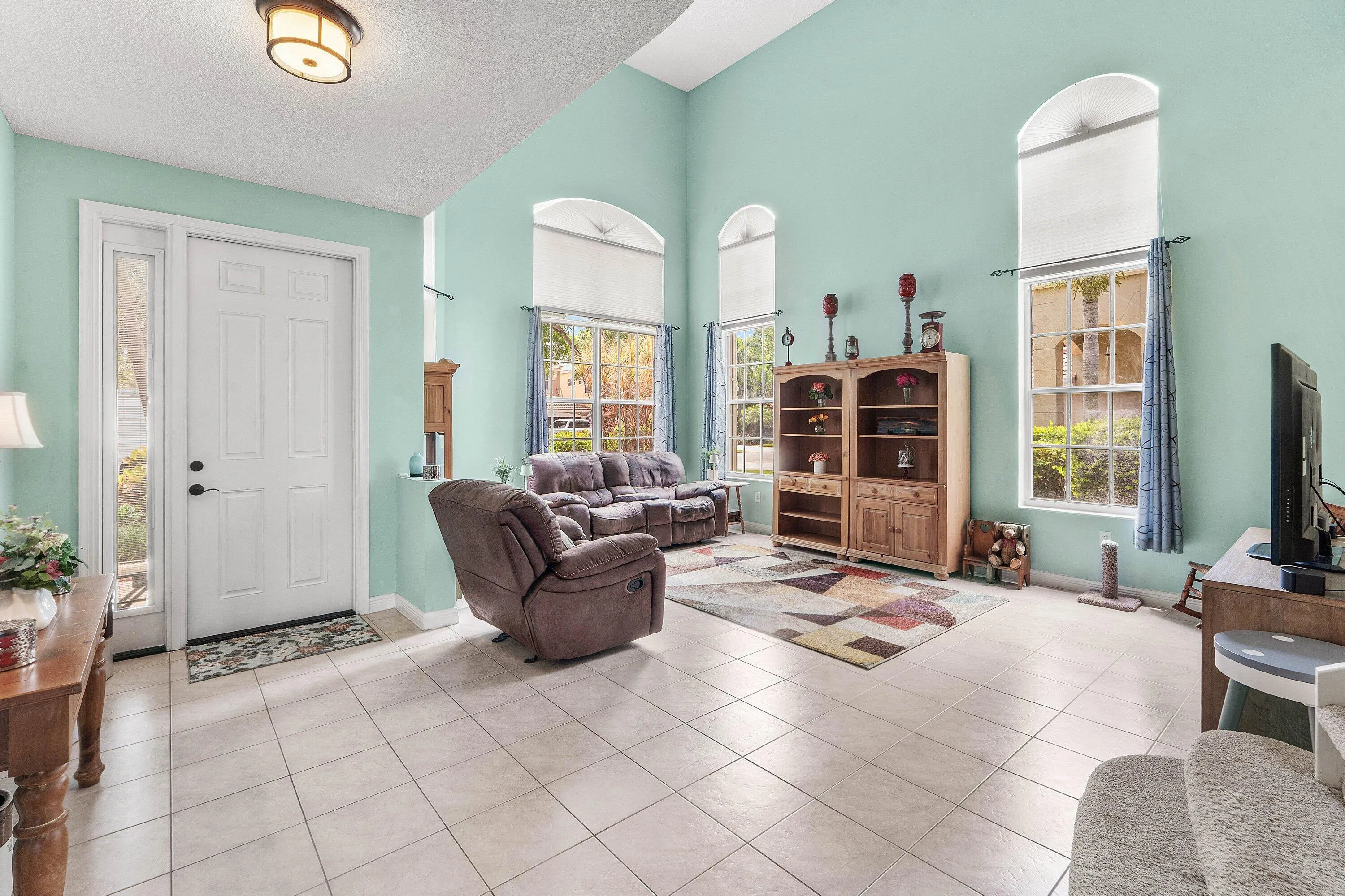 005-2129RestonCircle-RoyalPalmBeach-FL-3