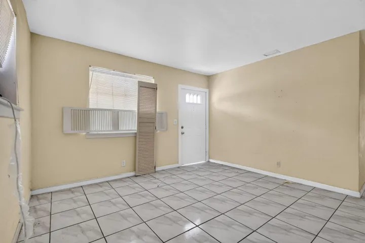6-web-or-mls-_14A5709