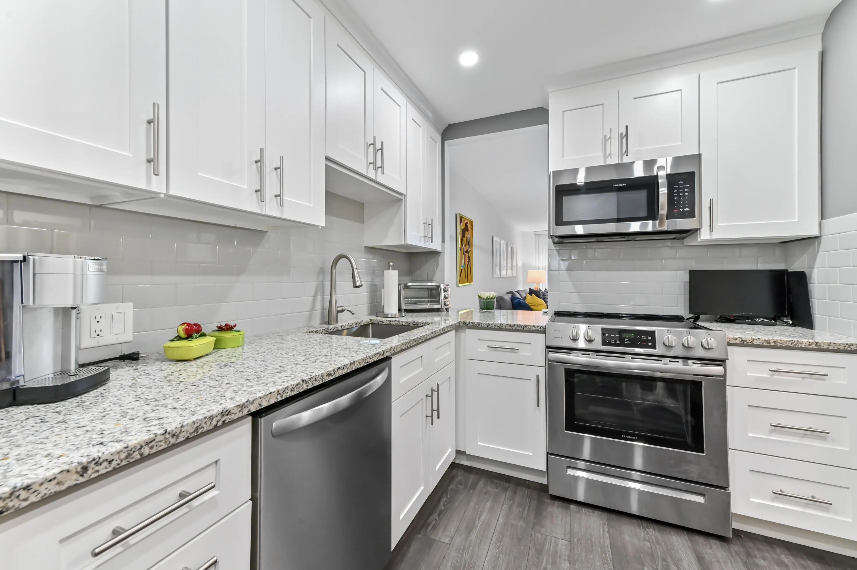06 Kitchen 03