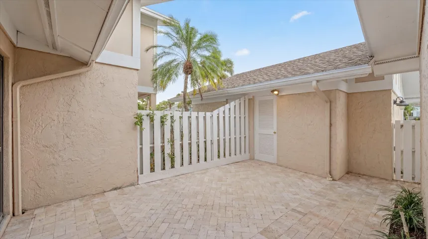 3733 Cape Pointe Cir (3)