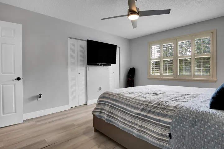primary bedroom ensuite